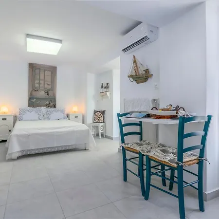 Appartement Kourita Garden With Sea View Near To The Port Of Milos Adámas