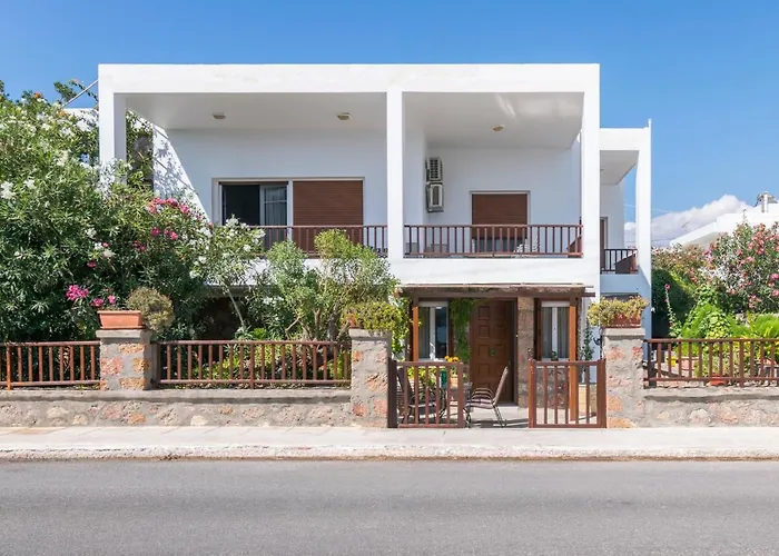 Lejlighed Kourita Garden With Sea View Near To The Port Of Milos