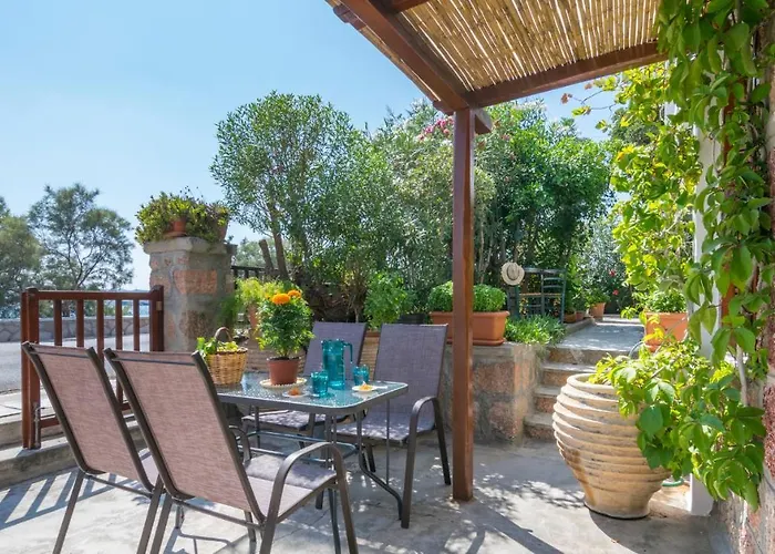 Kourita Garden With Sea View Near To The Port Of Milos Lejlighed *